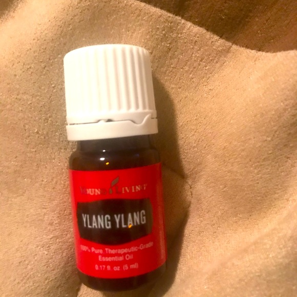 Ylang ylang essential oil